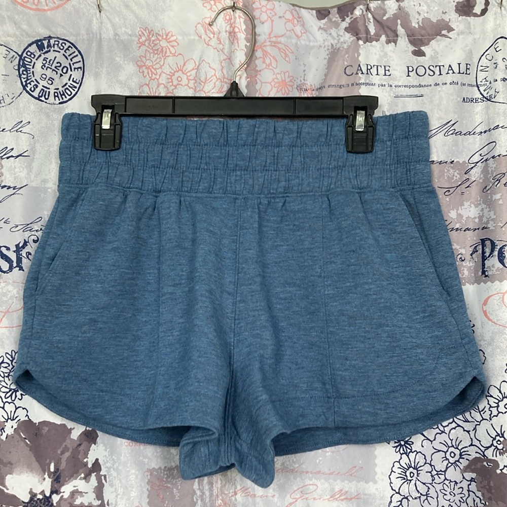 Yogalicious Scuba Zuri Short with Elastic Waistband Blue